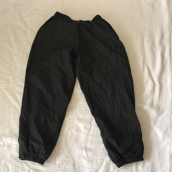 Nike M (10-12) Track Pants - Picture 3 of 6